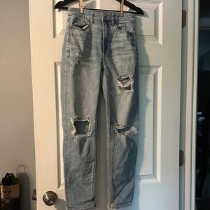 American Eagle Outfitters Light Blue Boyfriend Jeans